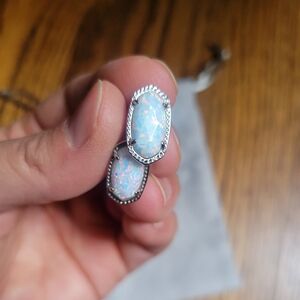 Kendra Scott Ellie Silver Stud Earrings in White Kyocera Opal